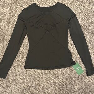 HALARA Cross Chest Black Long Sleeve Top
